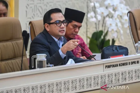 Pemerintah Kucurkan Rp18,9 Triliun untuk Daerah: PPPK Tak Jadi Dirumahkan, Komisi II Beri Dukungan
