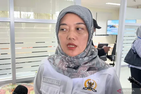 DPR Desak Pemerintah Siapkan Pelatihan dan Pembiayaan untuk 7 Juta Pengemudi Ojol