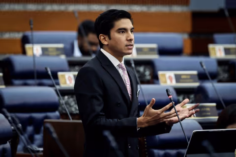 Parlemen Bukan Panggung Tunggal: Syed Saddiq Kecam Pemboikotan Sidang RCI Tabung Haji