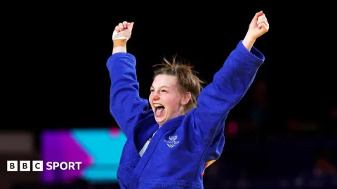 Medali Commonwealth, Lalu Kembali ke Kasir McDonald's: Realitas Atlet Judo yang Jarang Terlihat