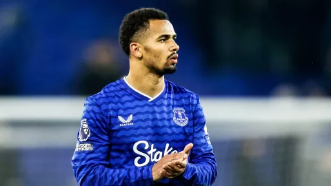 Ndiaye Tolak Tawaran Menggiurkan Al-Hilal demi Bertahan di Everton: Ambisi Olahraga Lebih Berharga dari Uang
