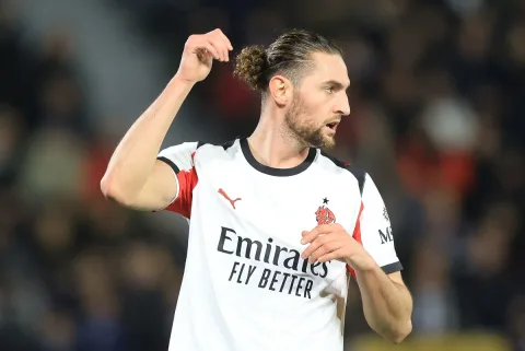 Amorim Siapkan Peran Baru Rabiot di Milan: Trequartista di Belakang Ramos