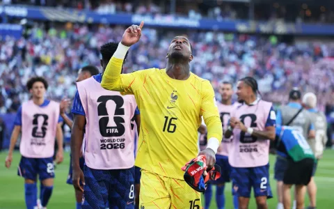Kapten Milan Maignan Gelisah, Al-Nassr Coba Manfaatkan Situasi