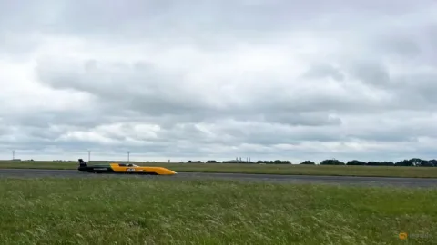 Rekor Baru Hidrogen: JCB Hydromax Tembus 653 km/jam, Saingi Dominasi Baterai