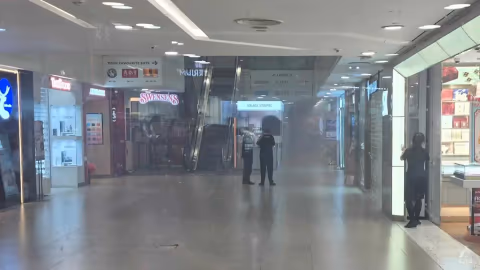 Kebakaran di Mal Junction 8 Singapura: 120 Orang Dievakuasi, Satu Korban Dilarikan ke Rumah Sakit