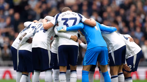 Tottenham Lepas Djed Spence ke Inter, Lanjutkan Aksi Jual Pemain Musim Panas