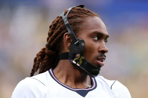 Inter Kunci Kesepakatan untuk Spence, Tottenham Terima €31,5 Juta plus Bonus
