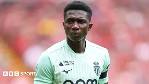 Palace Gagal Bujuk Monaco: Tawaran Rp700 Miliar untuk Camara Ditolak