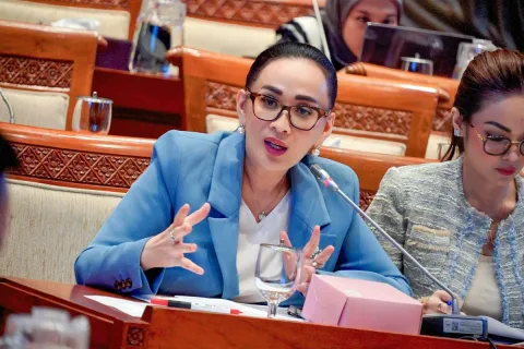 Sinergi TNI-Polri: Anggota DPR Ingatkan Batas Kewenangan demi Keamanan yang Profesional