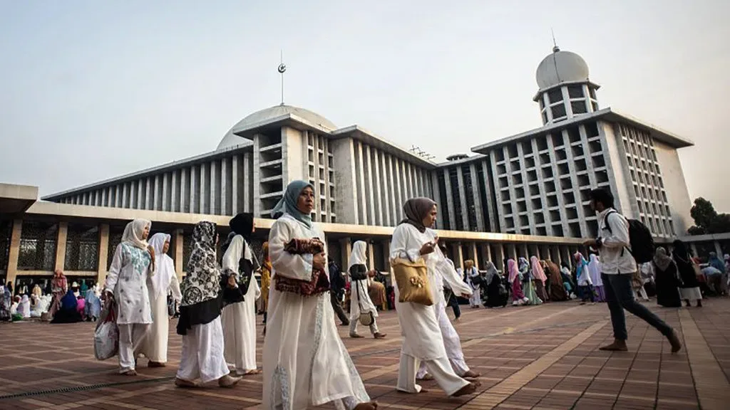 Wakaf Saham Masjid Istiqlal: Antara Potensi Besar dan Risiko yang Mengintai Dana Umat