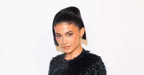 Kylie Jenner Masuki Bisnis Alas Kaki: Kolaborasi Khy dengan Gia Borghini Dinilai Langkah Organik