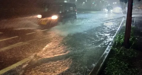 Banjir Bandang Chiba: Hujan Ekstrem Rendam Jalan dan Bangunan, Ribuan Kendaraan Terendam