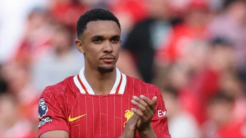 FSG Incar Remaja Manchester United, Calon Penerus Alexander-Arnold di Anfield?