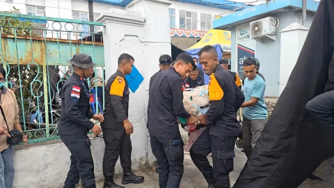 Polri Kerahkan Personel dan Logistik untuk Percepatan Pemulihan Korban Gempa NTT