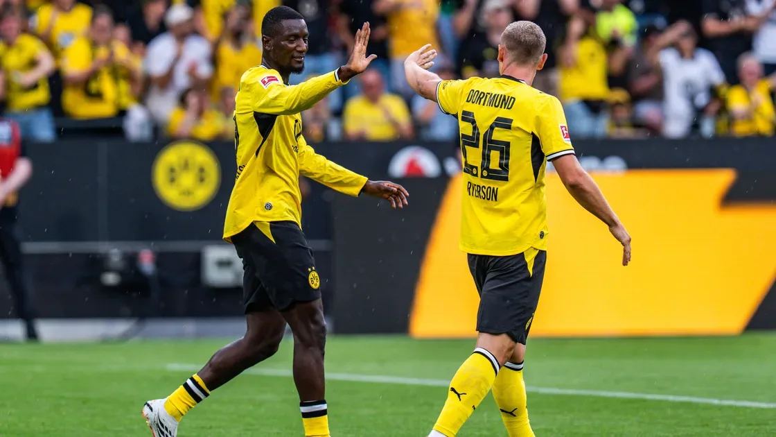 Dortmund Bangkit dari Ketertinggalan Dua Gol, Imbangi Roma 2-2 dalam Uji Coba
