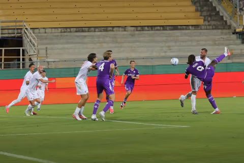 Coppa Italia: Fiorentina Bantai Benevento 4-1, Bintang Real Madrid Debut di Hari Ulang Tahun
