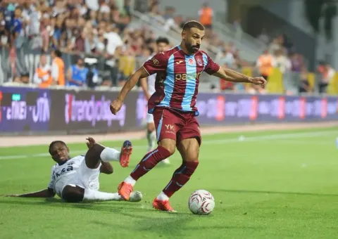 Debut Salah di Trabzonspor Berakhir Imbang, Pelatih Soroti Laga Europa