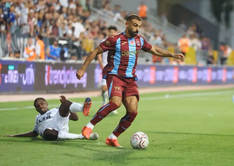 Debut Salah di Trabzonspor Berakhir Imbang, Pelatih Soroti Laga Europa