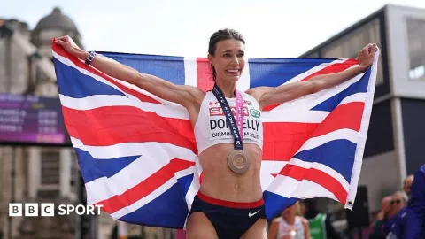 Sejarah Baru: Abbie Donnelly Raih Perunggu, Inggris Kunci Emas Tim di Marathon Eropa