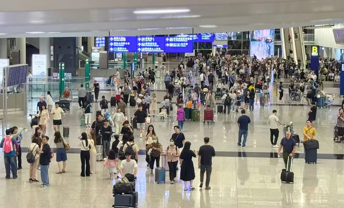 Kunjungan ke Hong Kong Naik 12 Persen, Sektor Penerbangan Makin Kokoh