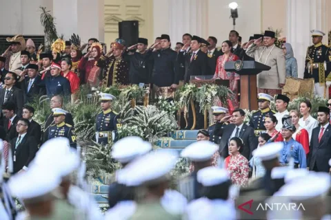 Prabowo Panggil Komandan Upacara HUT ke-81 ke Istana: Isyarat Standar Baru Protokoler?