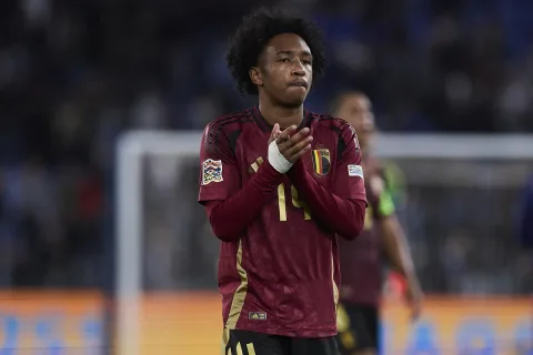 Roma Kunci Kesepakatan dengan Fofana, tetapi Transfer ke Mora Masih Menggantung