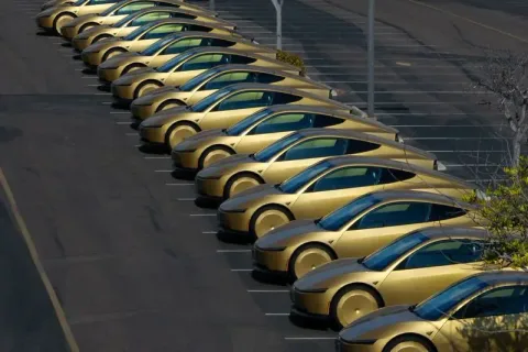 Tesla Siap Luncurkan Cybercab di Austin Bulan Ini, Awali dengan Uji Coba untuk Karyawan