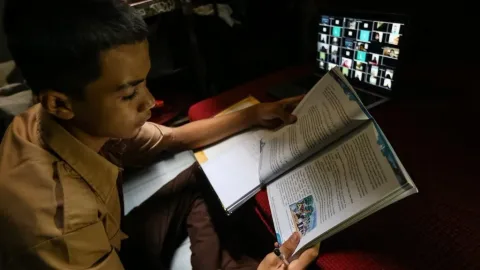 PJJ Jakarta Hari Ini: Benarkah karena Demo Bundaran HI? Ini Faktanya