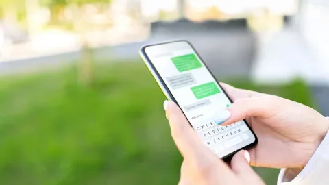 WhatsApp dan Telegram Wajib Blokir Kontak Tak Dikenal: Aturan Anti-Penipuan Baru Singapura Terbit