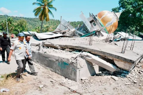Mendagri Instruksikan Pendataan Cepat Kerusakan Sekolah dan Rumah Ibadah di NTT