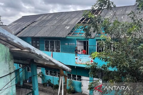 Pramono Anung Putuskan Rehabilitasi Sekolah Rusak Jakarta Dimulai September 2026