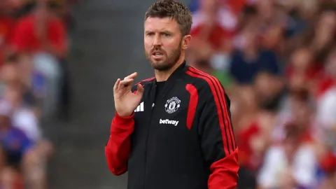 Manchester United Buka Negosiasi dengan Racing Santander untuk Jorge Salinas, Alternatif Murah di Bek Kiri