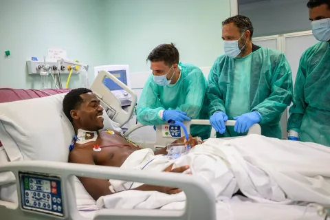 Kiper Muda Cagliari Selamat dari Tenggelam, Dokter: Respons Cepat Kunci Hidupnya