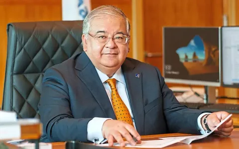 Bursa Malaysia Dorong Perusahaan Besar Lakukan Pencatatan Ganda di Hong Kong: Peluang Baru bagi IPO Indonesia?
