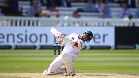 Sri Lanka Kehilangan Dua Bater Kunci Jelang Tes Kedua Lawan India: Mendis dan Chandimal Dipastikan Absen