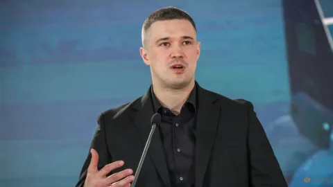 Mantan Menhan Ukraina Mykhailo Fedorov Tantang Zelensky: Seruan Pemilu di Tengah Perang