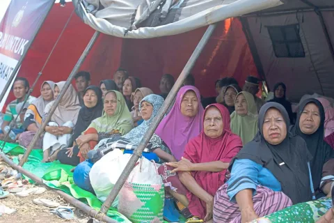 Gempa Flores: Perekonomian Lokal Bangkit, 40.000 Warga Masih Mengungsi