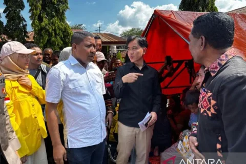 Wapres Gibran Tinjau Dermaga Rusak di Sikka: Infrastruktur Logistik Jadi Sorotan Pascagempa NTT