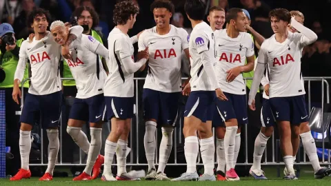 Tottenham Menangi Perebutan Bintang Muda West Ham, Isaac Allen: Kemenangan Strategis di Tengah Agenda Belanja Besar