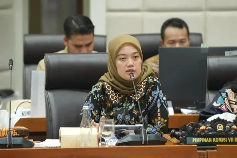 Komisi VII DPR Desak Pemerintah Percepat Ekosistem Kendaraan Listrik Nasional