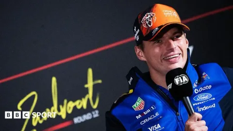 Verstappen Perpanjang Kontrak di Red Bull hingga 2030: Lebih Dekat Pensiun daripada Pindah Tim