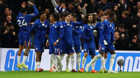Aston Villa Incar Fikayo Tomori: Bek Tangguh AC Milan Siap Kembali ke Premier League