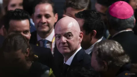 Gelombang Desakan Global: Petisi Tuntut Mundur Infantino dan Reformasi FIFA