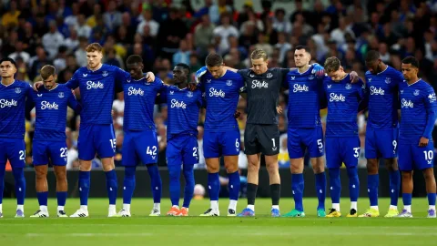 Leeds Berani Saingi Everton demi Liam Delap: Tawaran ยฃ40 Juta Menggantung