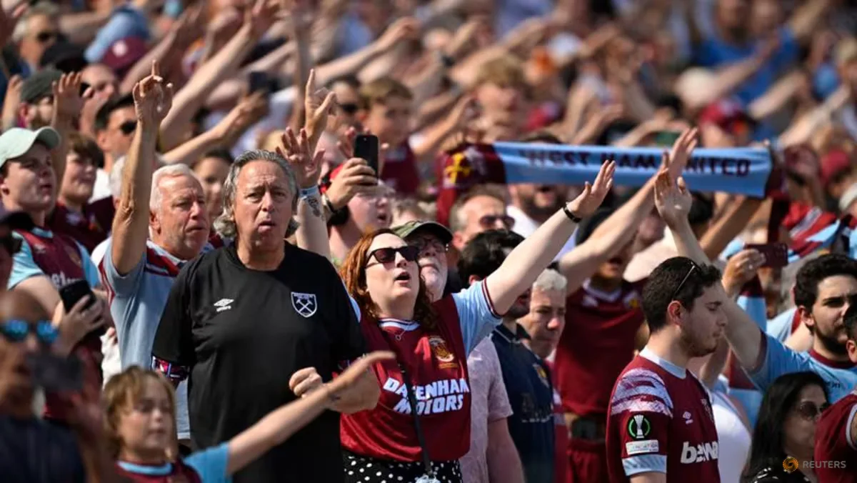 West Ham Larang Suporter Bernyanyi Bernada Anti-Palestina: Imbauan di Tengah Ketegangan Global
