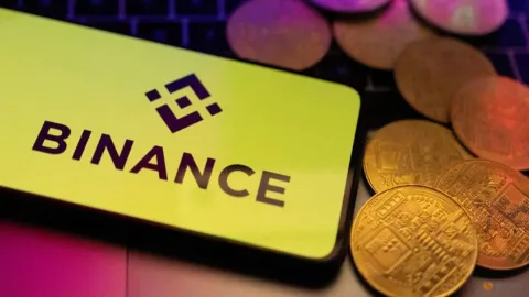 Dua Karyawan Binance Ditahan di UEA: Isyarat Ketatnya Pengawasan Kripto Global