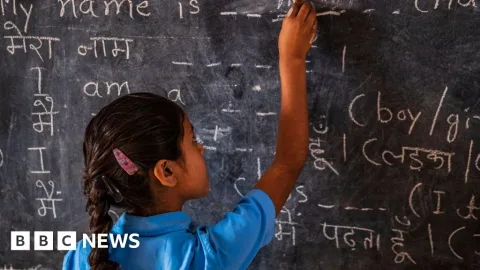 Gerakan #FixTheSchool: Ketika Sekolah Negeri India Runtuh dan Murid Melawan