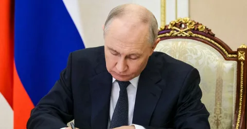 Rusia Uji Rudal di Dekat Kepulauan Sengketa, Jepang Meningkatkan Protes
