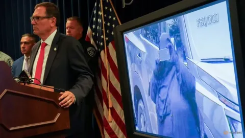 Wanita 35 Tahun Ditangkap FBI atas Rencana Bom di Gedung Capitol New York