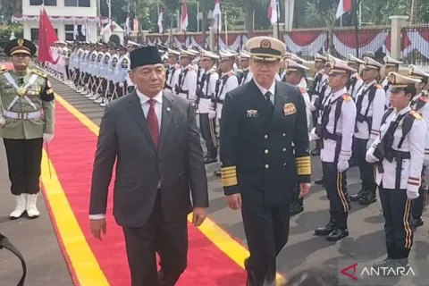 Menhan Sjafrie Terima Kunjungan Menhan China: Sinyal Penguatan Kerja Sama Militer RI-Tiongkok
